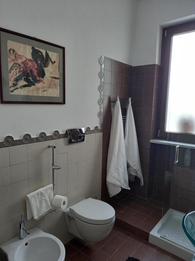 Confortevole Bari Exterior foto