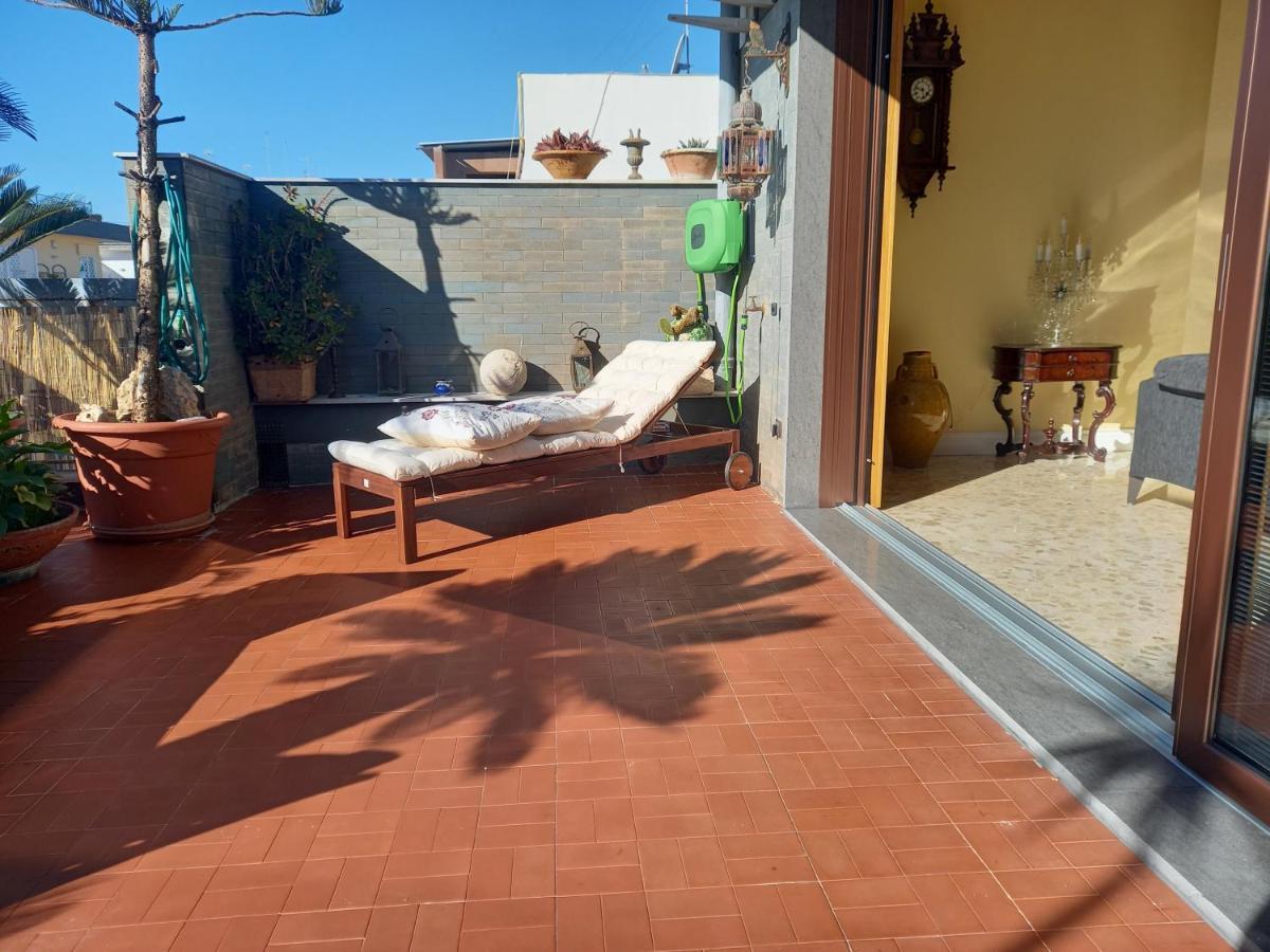 Confortevole Bari Exterior foto